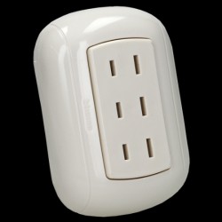 CONTACTO TRIPLE OVAL P68